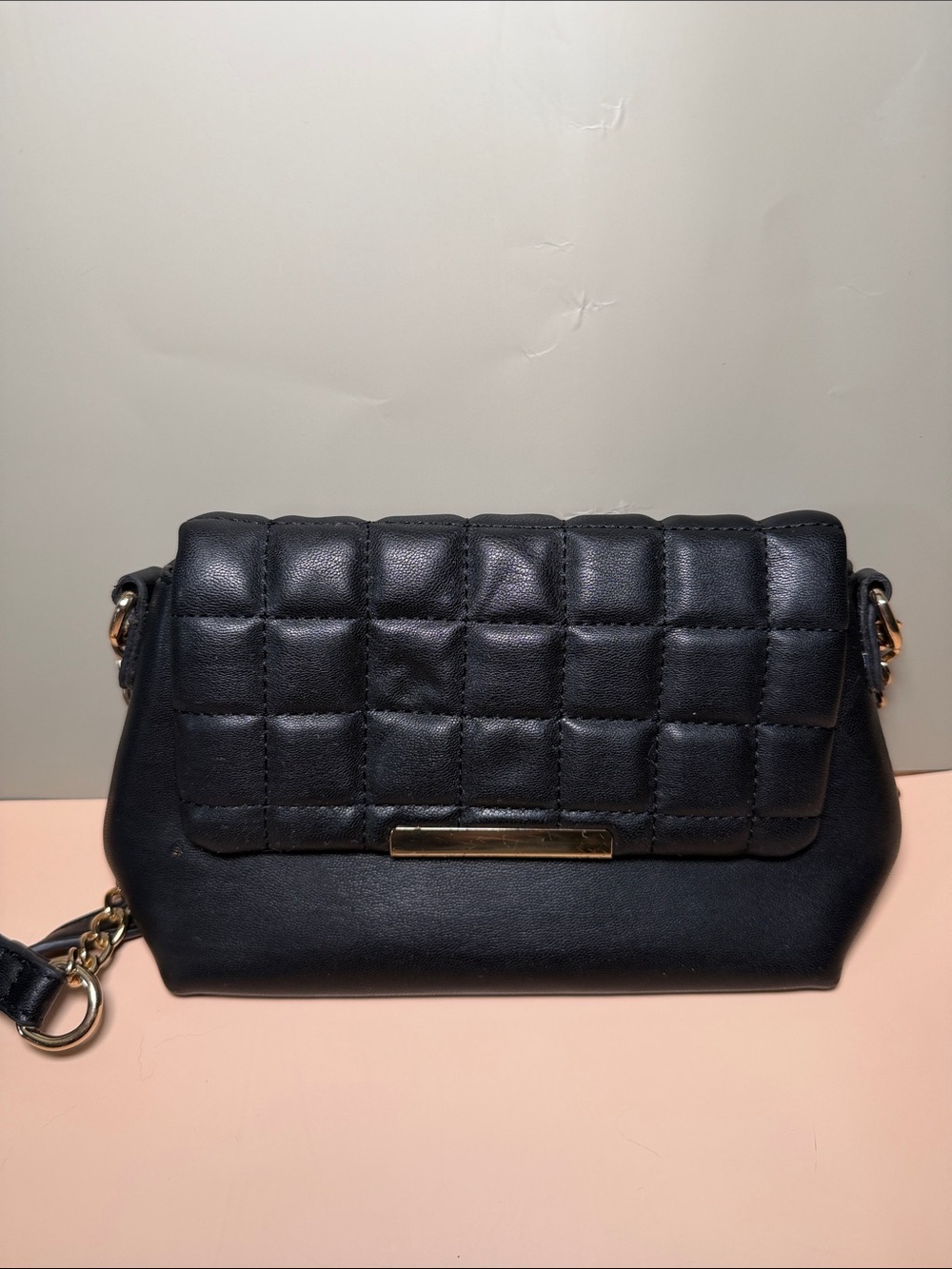 Black Padded Quilted Crossbody Bag Gold Chain Flap Shoulder Purse